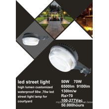 5 ans de garantie 70w 9800lm nouvelle poussière de photocellule à l&#39;aube auto switch LED efficace LED réverbère yard lumière